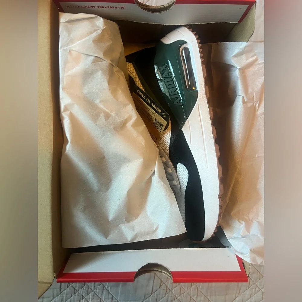 Nike Air Max SYSTM, White/Black/Barely Volt/Vintage Green, size 6Y (NIB) - Picture 7 of 11